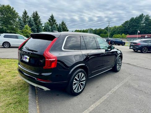 Used 2020 Volvo XC90 T6 Momentum image 7