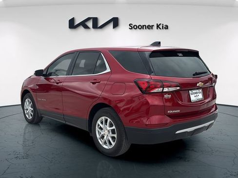 Used 2024 Chevrolet Equinox LT FWD image 4