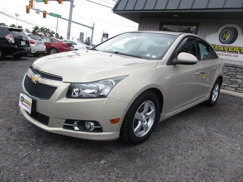 Used 2011 Chevrolet Cruze LT w/ RS Package FWD image 4