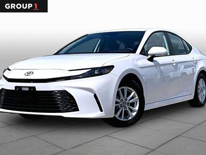 Used 2025 Toyota Camry LE w/ Convenience Package