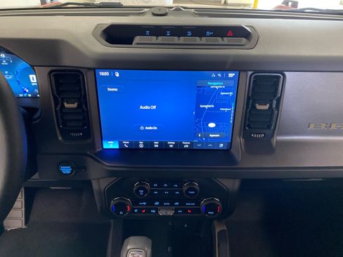New 2026 Ford Bronco Badlands AWD/4WD image 22