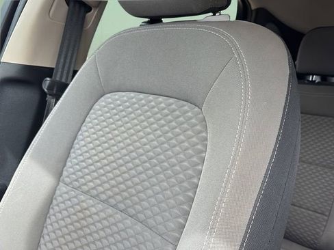 Used 2020 Ford Escape SE image 46