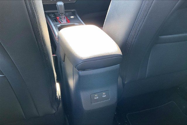 Certified 2026 Nissan Kicks SR FWD image 10