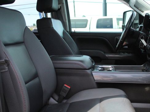 Used 2019 GMC Sierra 3500 SLT image 12