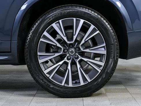 Certified 2022 Volvo XC90 T5 Momentum w/ Advanced Package image 40
