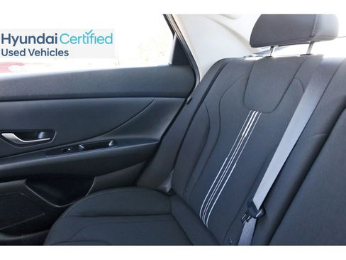Certified 2024 Hyundai Elantra SEL w/ Convenience Package FWD image 14