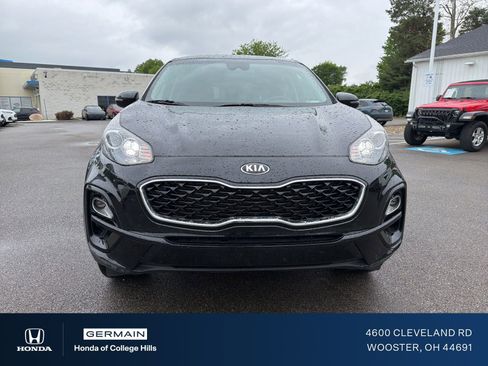 Used 2022 Kia Sportage LX w/ LX AWD Value Edition Package image 2