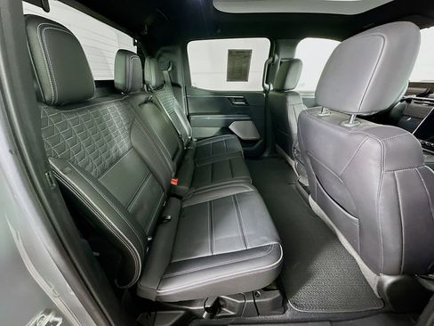 Used 2025 GMC Sierra EV Denali image 34