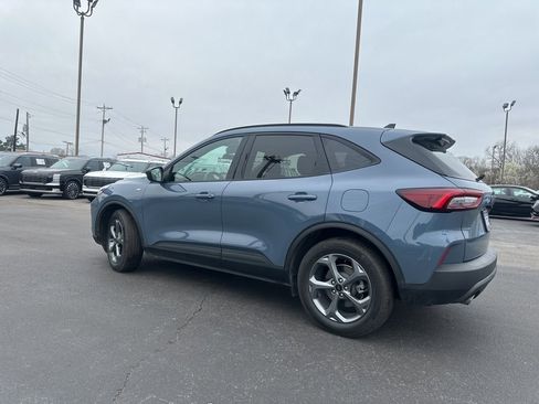 Used 2025 Ford Escape ST-Line image 8