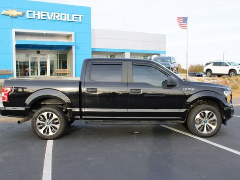 Used 2020 Ford F150 XL w/ Equipment Group 101A Mid image 10