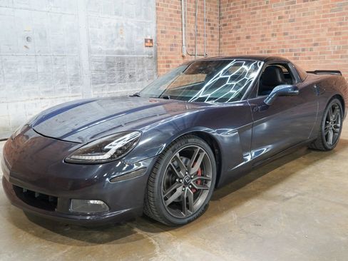 Used 2013 Chevrolet Corvette Coupe w/ Battery Protection Package RWD image 6