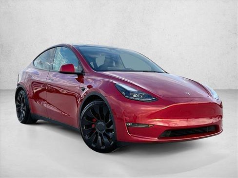 Used 2022 Tesla Model Y Performance image 12
