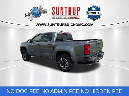 Used 2022 Chevrolet Colorado Z71 AWD/4WD image 3