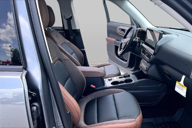 New 2026 Ford Bronco Sport Outer Banks AWD/4WD image 9