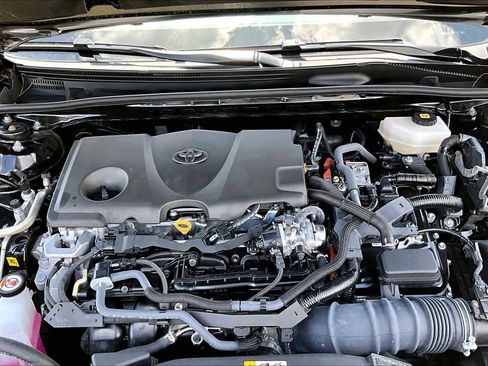 Used 2025 Toyota Camry XSE w/ Premium Package FWD image 30