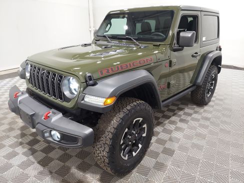 Used 2024 Jeep Wrangler Rubicon w/ Technology Group AWD/4WD image 1