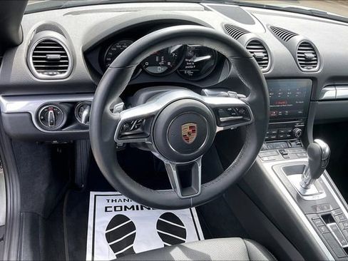 Used 2024 Porsche 718 Boxster image 5