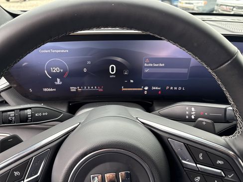 Used 2025 Buick Enclave Preferred image 23