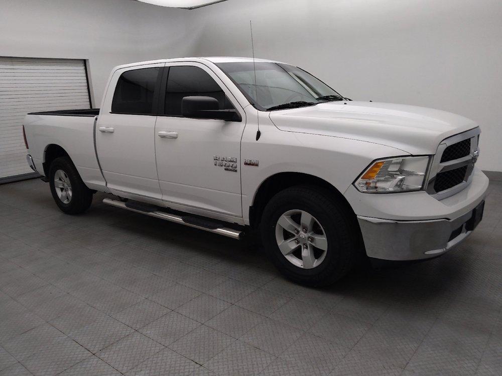 Used 2020 RAM 1500 Classic SLT RWD image 11