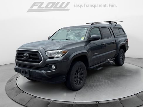 Used 2023 Toyota Tacoma SR5 AWD/4WD image 3
