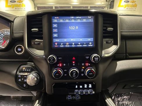 Used 2021 RAM 1500 Laramie w/ Sport Appearance Package image 11