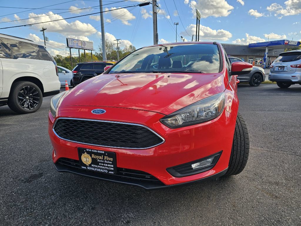 Used 2016 Ford Focus SE w/ Equipment Group 201A FWD image 7