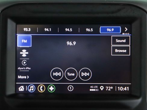 Used 2024 Chevrolet Silverado 2500 Custom w/ Custom Convenience Package image 19