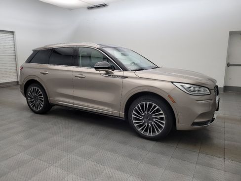 Used 2020 Lincoln Corsair Reserve w/ Equipment Group 201A image 11