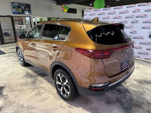 Used 2021 Kia Sportage LX FWD image 7