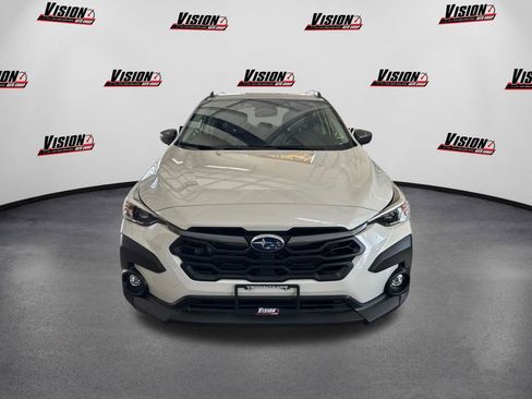 Used 2024 Subaru Crosstrek 2.0i Premium image 2
