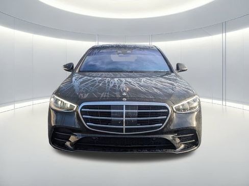 Used 2023 Mercedes-Benz S 500 4MATIC image 3