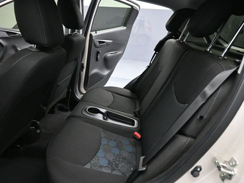 Used 2018 Chevrolet Spark LS image 17