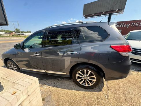 Used 2013 Nissan Pathfinder SL w/ Trailer Tow Pkg AWD/4WD image 6