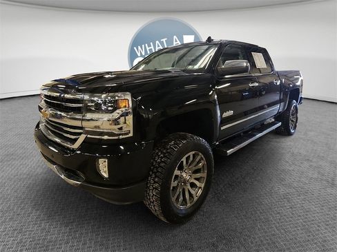 Used 2018 Chevrolet Silverado 1500 High Country image 8