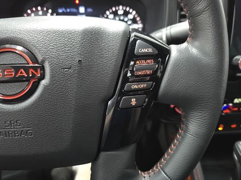 Used 2023 Nissan Frontier PRO-4X w/ Pro Convenience Package image 20