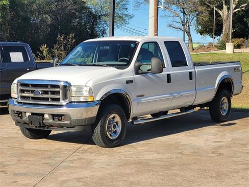 Used 2003 Ford F350 Lariat image 3