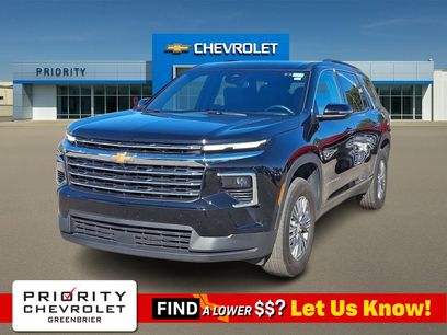 Used 2025 Chevrolet Traverse LT