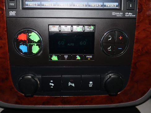 Used 2012 Chevrolet Tahoe 4WD Hybrid image 26