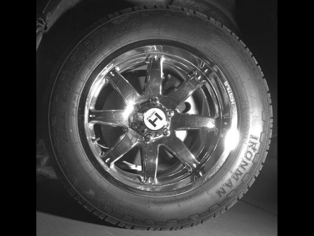 Used 2019 RAM 1500 Laramie AWD/4WD image 10