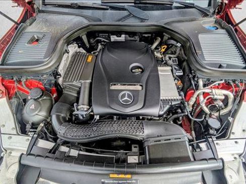 Used 2019 Mercedes-Benz GLC 300 image 24