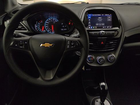 Used 2021 Chevrolet Spark LT image 22