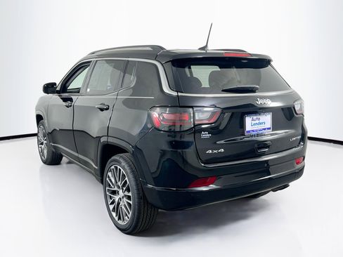Used 2022 Jeep Compass Limited w/ Elite Group AWD/4WD image 7