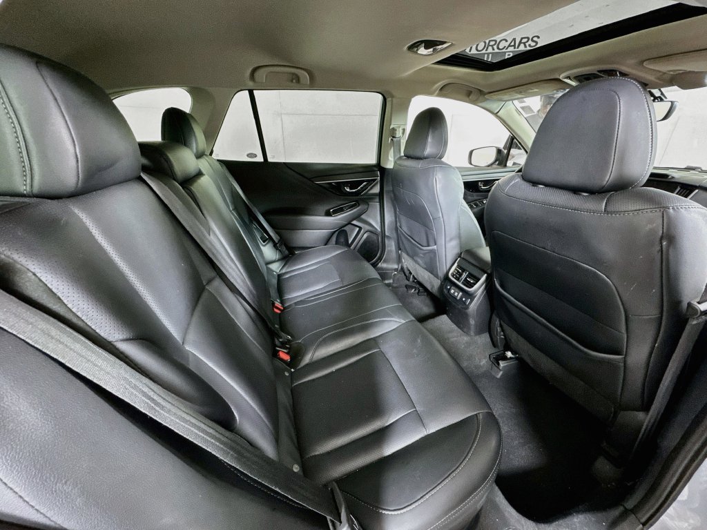 Used 2022 Subaru Outback Limited AWD/4WD image 29