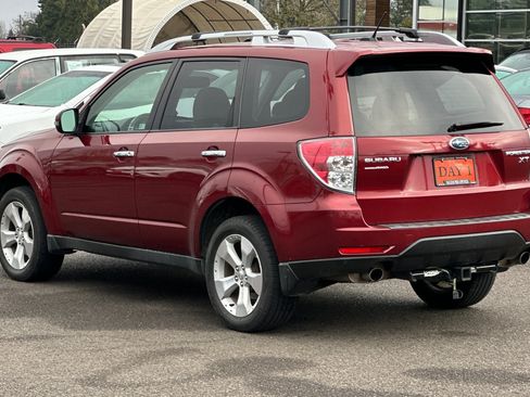 Used 2013 Subaru Forester 2.5XT Touring w/ Popular Pkg 2 AWD/4WD image 7