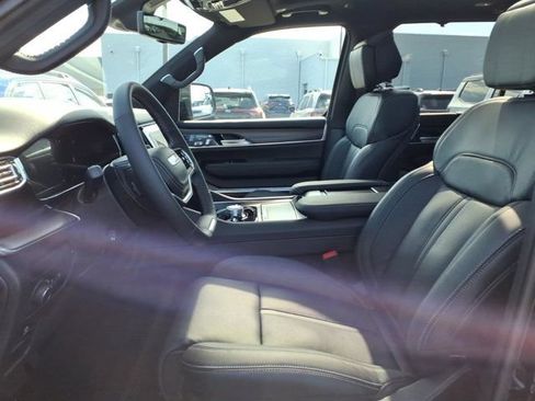 New 2026 Jeep Grand Wagoneer Summit AWD/4WD image 14