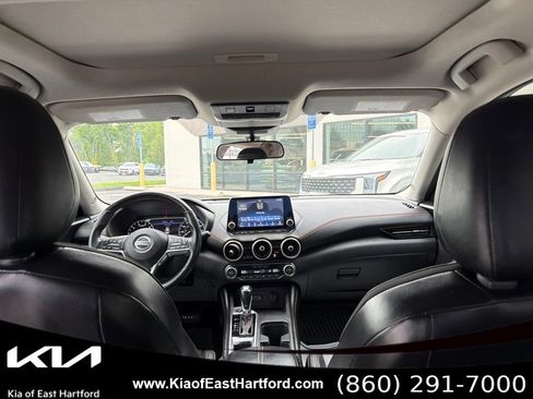 Used 2023 Nissan Sentra SR w/ SR Premium Package FWD image 22