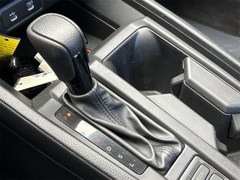 Used 2023 Honda Accord EX image 19