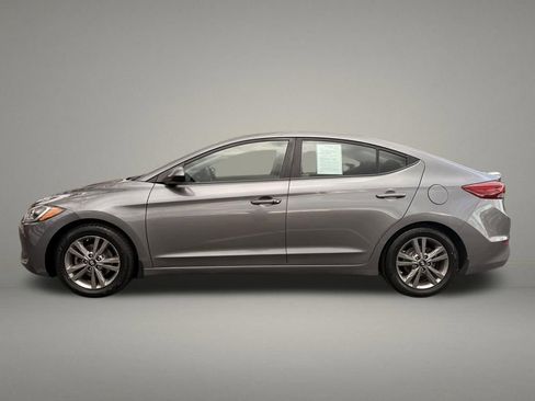 Used 2018 Hyundai Elantra Value Edition image 2