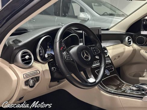 Used 2016 Mercedes-Benz C 300 4MATIC Sedan image 14