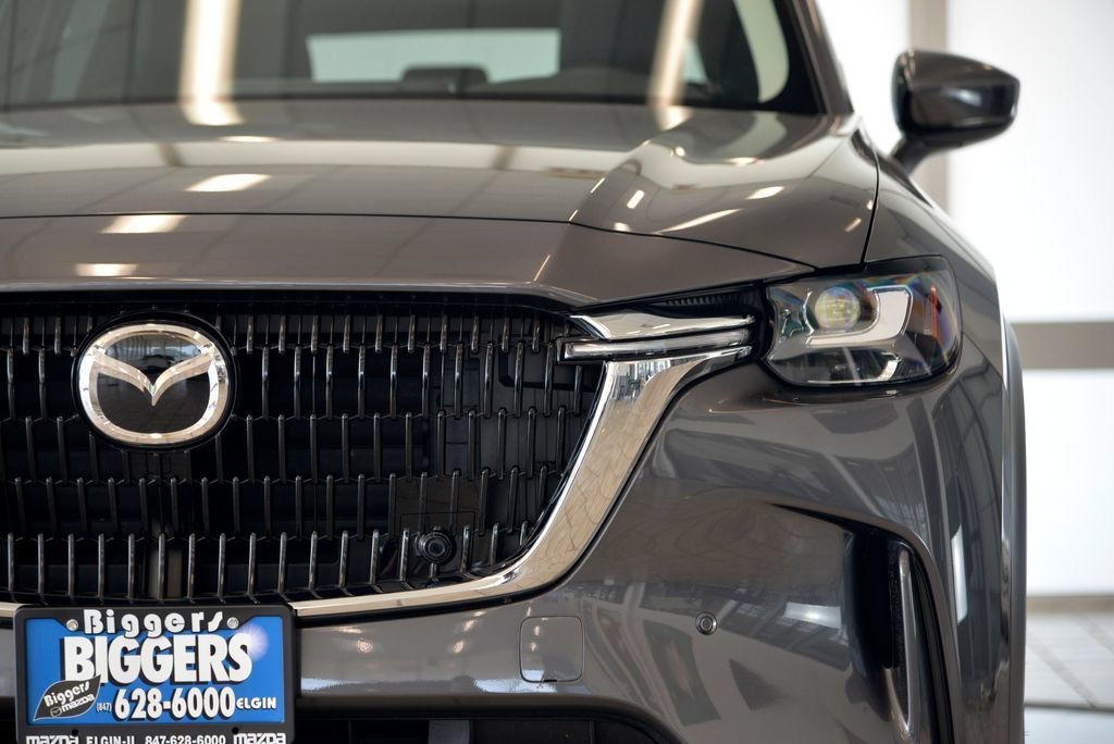 Certified 2026 MAZDA CX-90 Plug-In Hybrid w/ Preferred AWD/4WD image 11